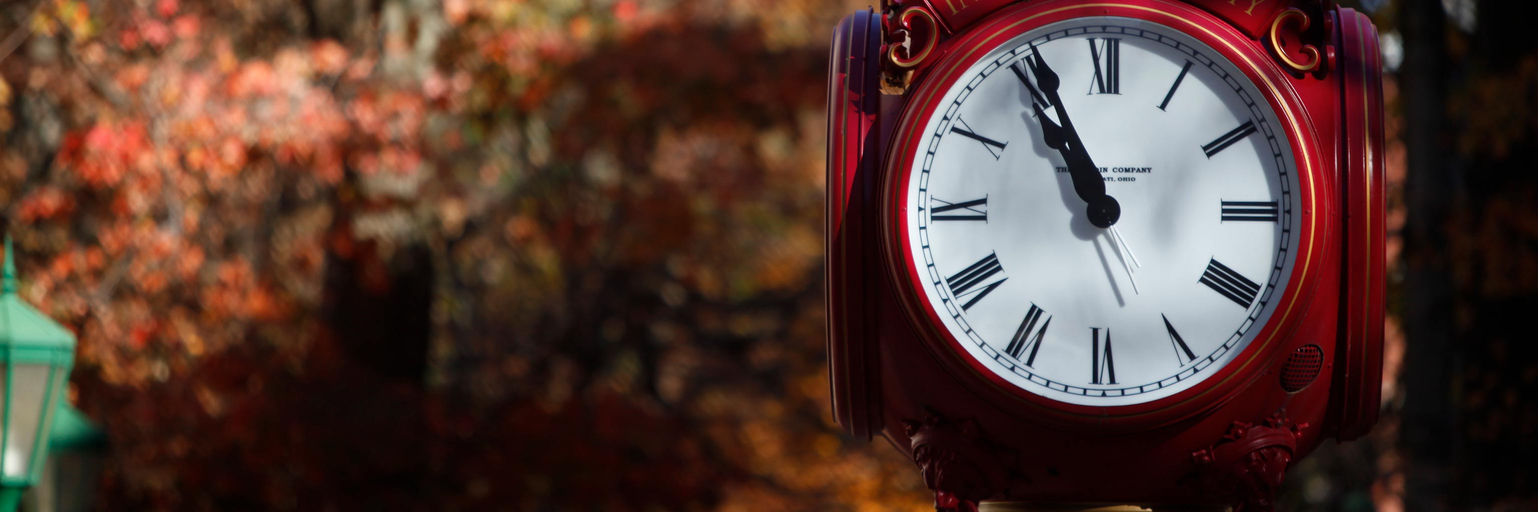 Face of a crimson clock on the IU Bloomington campus